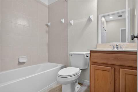 3707 Parkridge Circle #7-106, Sarasota FL - photo 16 of 22