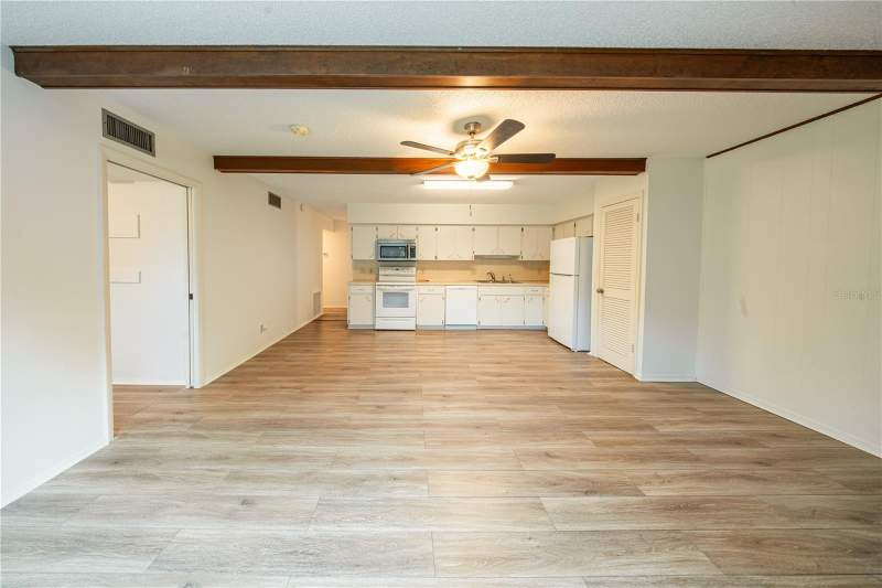 2 bedroom Condominium at 2170 Americus Boulevard #44, On Top Of The World, Clearwater — photo 5