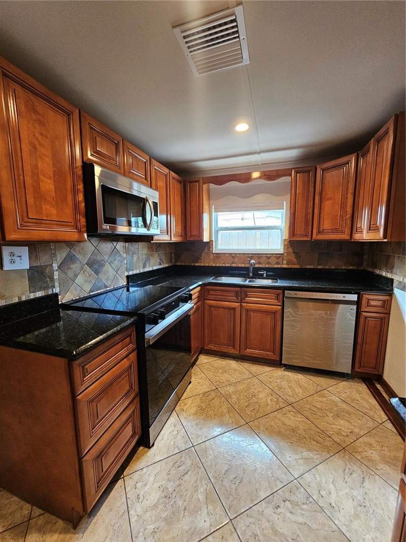 3 bedroom Single Family Residence at 3709 Westgate Road, Pine Ridge Estates, Orlando — photo 5