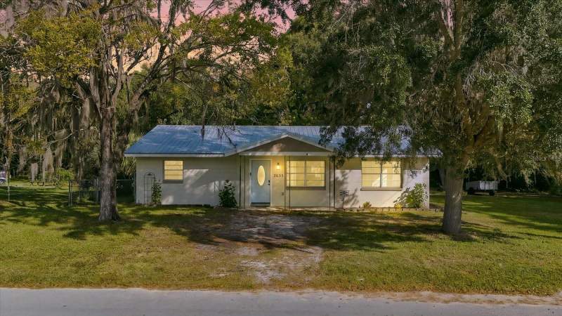 3 bedroom Single Family Residence at 7635 W Mesa Lane, Chassahowitzka River Estates Unit 06, Homosassa — photo 2