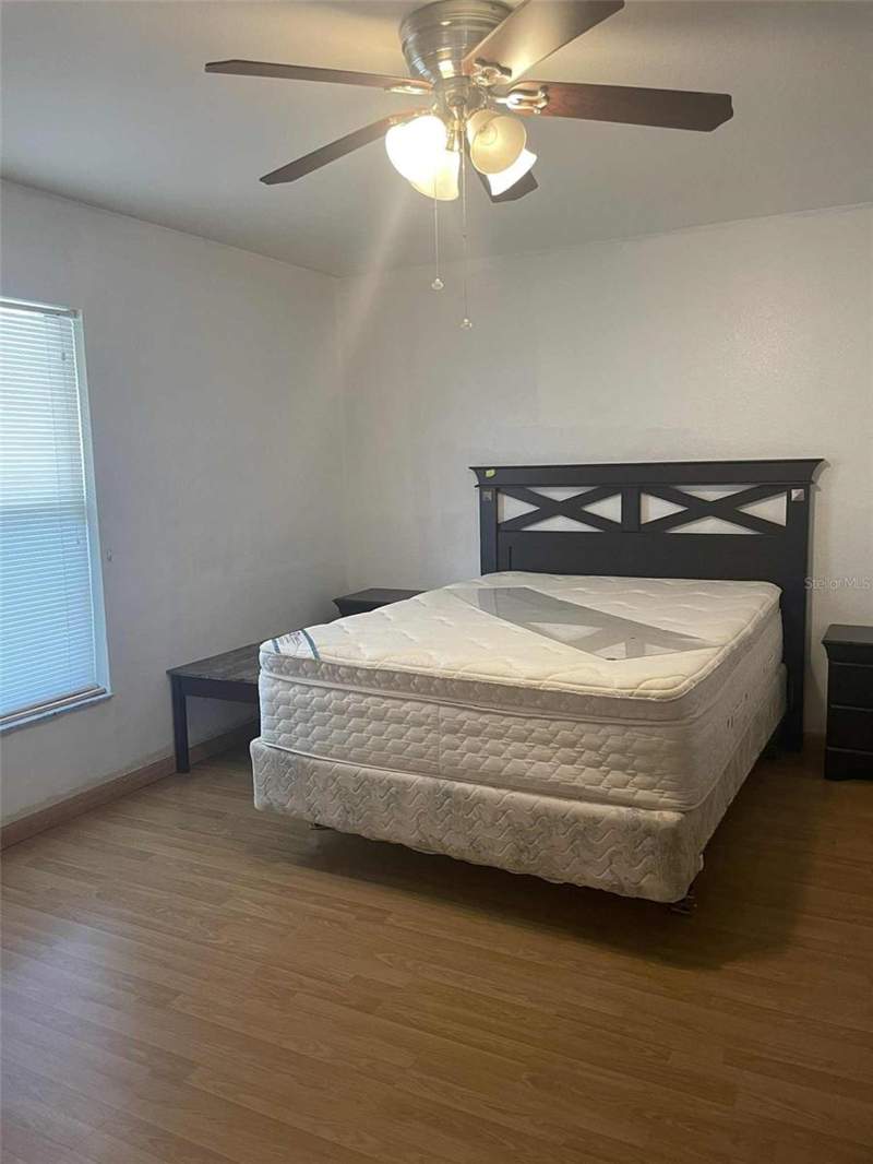 3 bedroom Single Family Residence at 4855 SW 148th Place, Marion Oaks Un 01, Ocala — photo 5