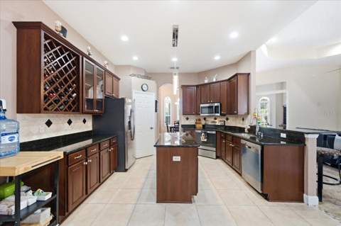 13519 Barkingside Place, Spring Hill FL - photo 16 of 63