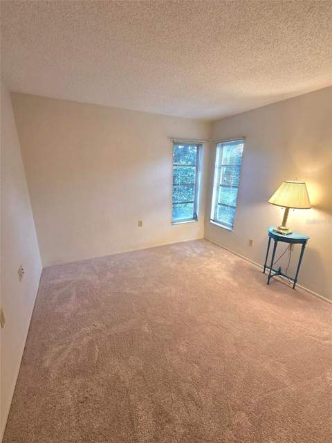 10641 Tonapa Loop, Port Richey FL - photo 15 of 25