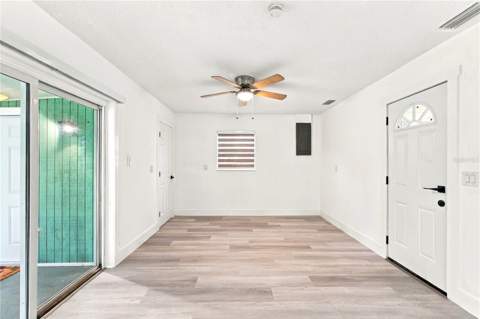 7245 Hylan Street, Zephyrhills FL - photo 16 of 49