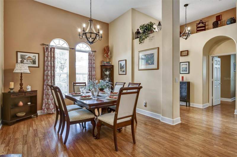 5 bedroom Single Family Residence at 1527 GANTS CIRCLE, ASHLEY COVE UNIT 3, KISSIMMEE — photo 4