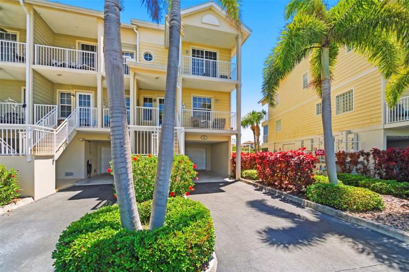 3 bedroom Townhouse at 601 Bahia Beach Boulevard, Bahia Beach Twnhms Ph 1A, Ruskin — photo 2