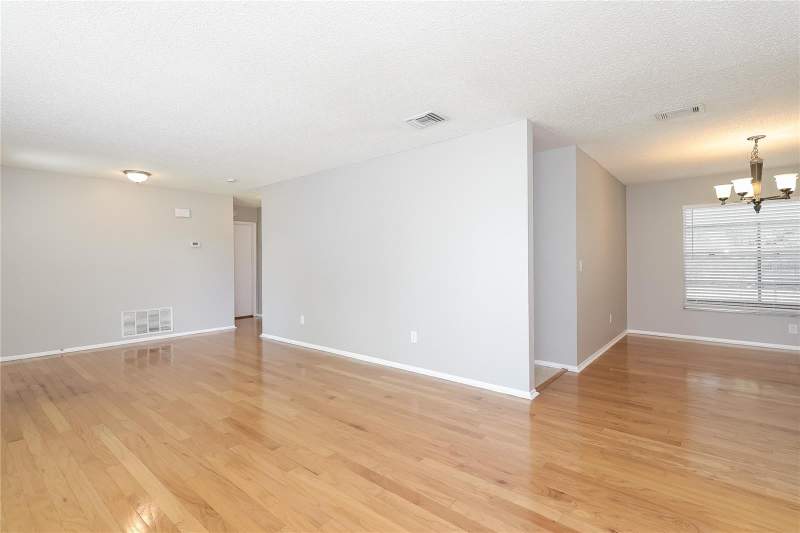 3 bedroom Single Family Residence at 12013 Clove Street, Pepper Mill Sec 01, Orlando — photo 5