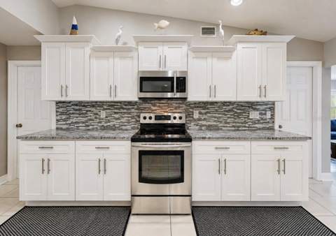 708 Spanish Main Drive, Apollo Beach FL - photo 20 of 52