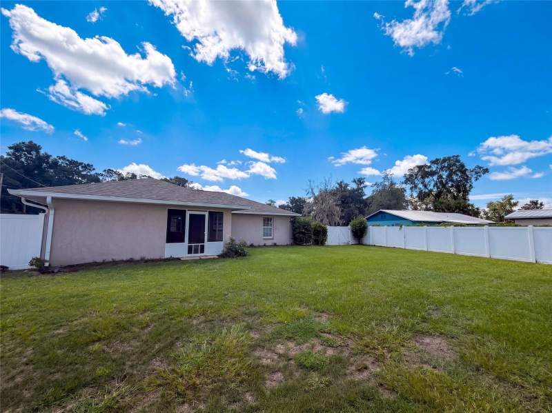 3 bedroom Single Family Residence at 10640 SE 54th Avenue, Coral Rdg, Belleview — photo 5