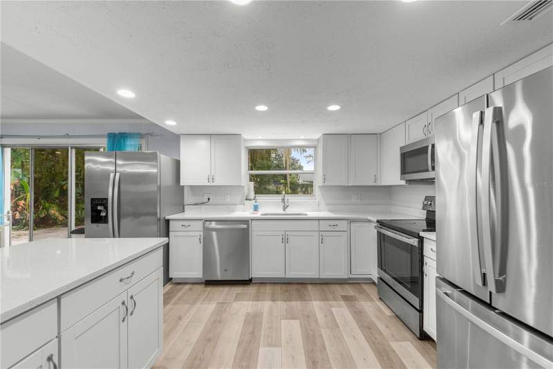5 bedroom Single Family Residence at 1413 SE 36th Avenue, Crestwood 01, Ocala — photo 5