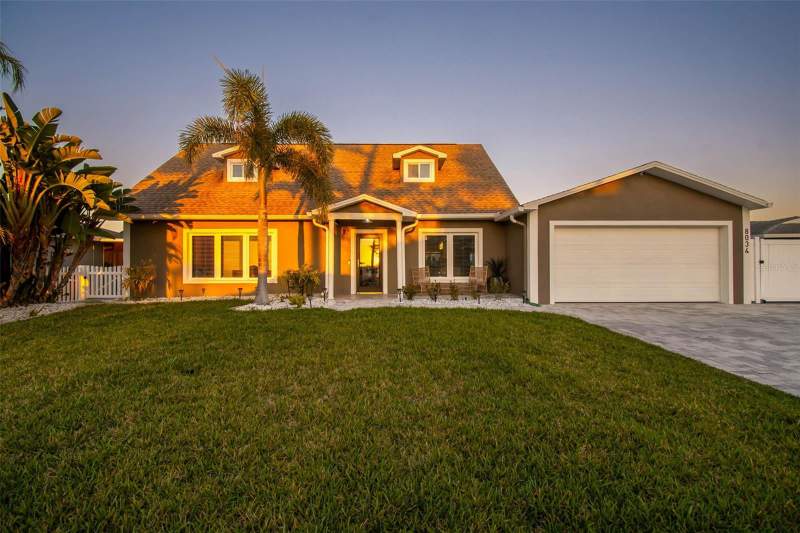 8034 BRIGHTON DRIVE home for sale in Harbor Isles
