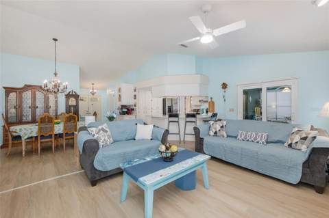 4515 County Breeze Drive, New Port Richey FL - photo 15 of 82