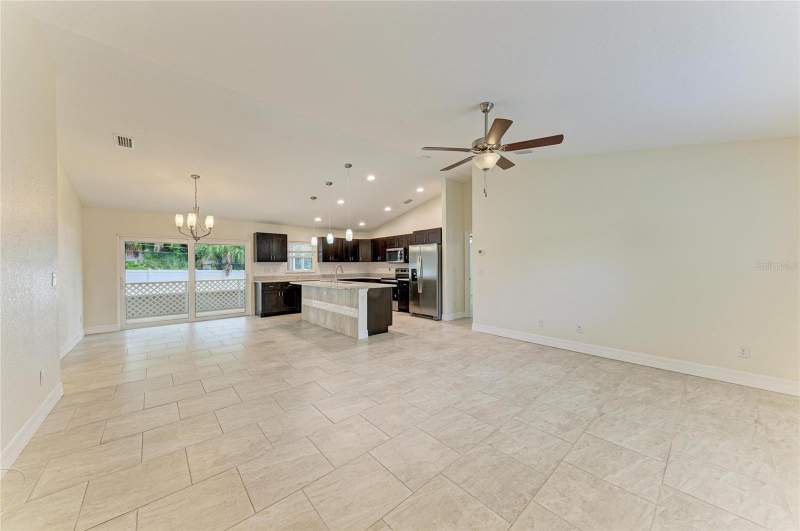 3 bedroom Single Family Residence at 5094 Sister Terrace, Port Charlotte Sub 06, North Port — photo 5