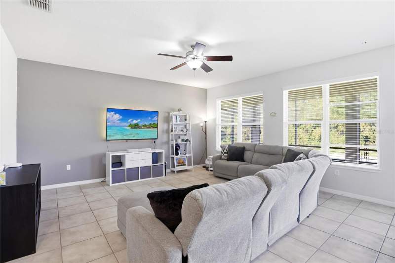 3 bedroom Single Family Residence at 1258 Lexington Avenue, Greens At Providence, Davenport — photo 4