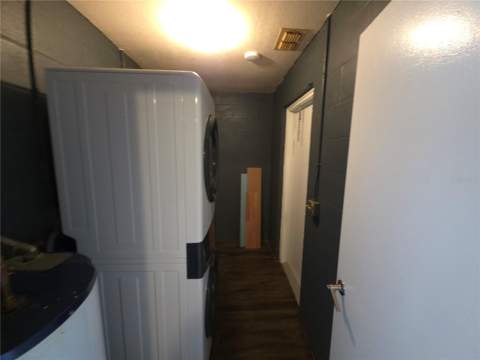 5809 Half Moon Lake Road, Tampa FL - photo 15 of 20