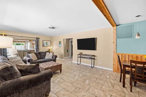 10472 Orange Blossom Lane, Seminole FL - photo 6 of 6