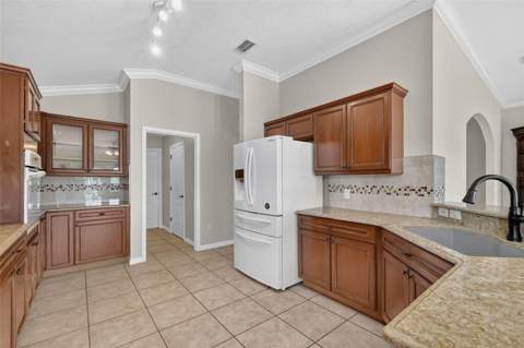 2334 Ambler Circle, The Villages FL - photo 9 of 62