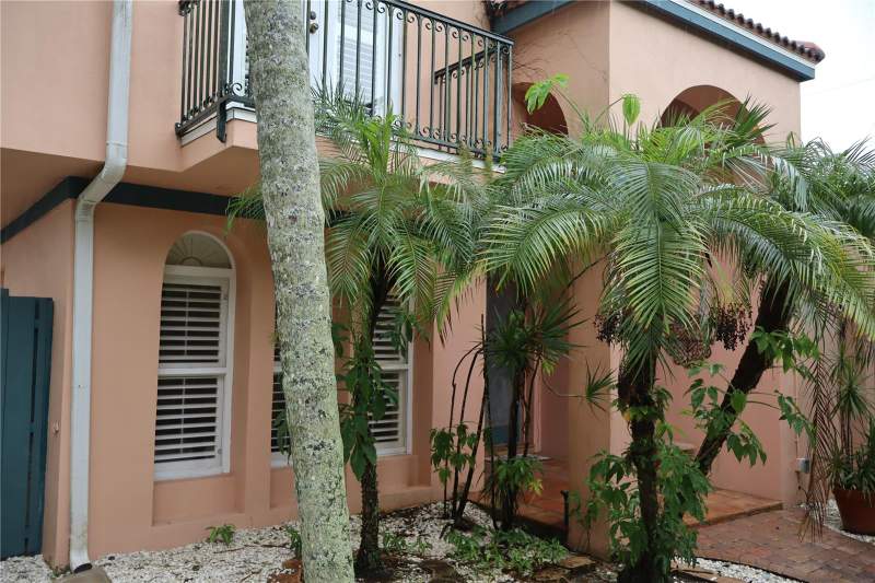 3 bedroom Single Family Residence at 1630 Bonita Lane, Granada, Sarasota — photo 4