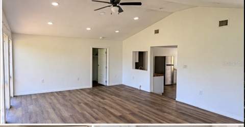 10017 Linda Street, Gibsonton FL - photo 6 of 15