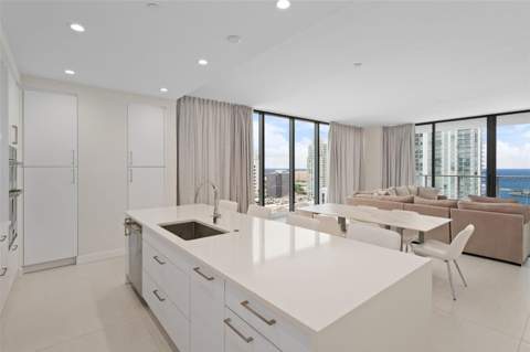 275 1st Avenue #1902, St Petersburg FL - photo 10 of 56