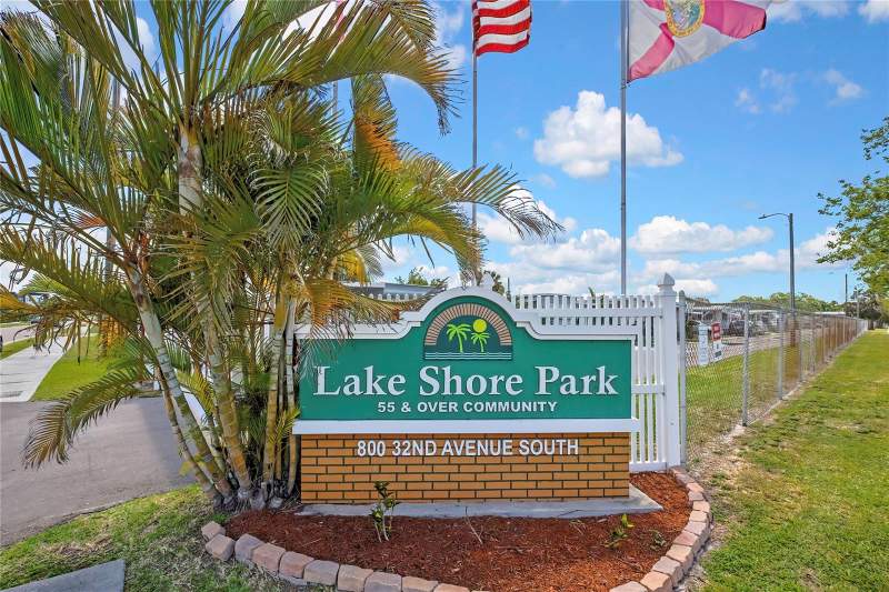 2 bedroom Mobile Home at 800 32nd Avenue #606, Lakeshore Mobile Home Park Sub, St Petersburg — photo 3