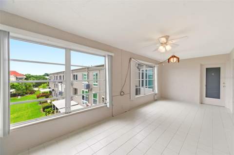 2462 Brazilia Drive #70, Clearwater FL - photo 18 of 38