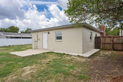8303 Temple Park Drive, Tampa FL - photo 22 of 25