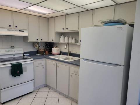 4915 Bay Street #122, St Petersburg FL - photo 12 of 41