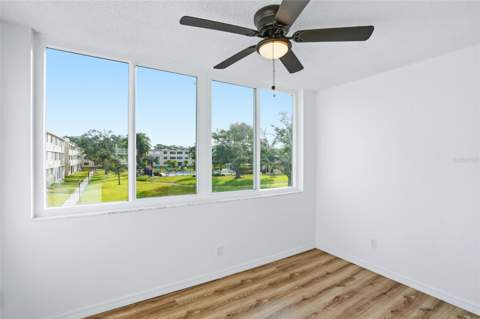 5095 Bay Street #210, St Petersburg FL - photo 23 of 29