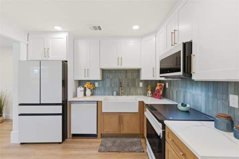 8051 26th Avenue, St Petersburg FL - photo 18 of 64