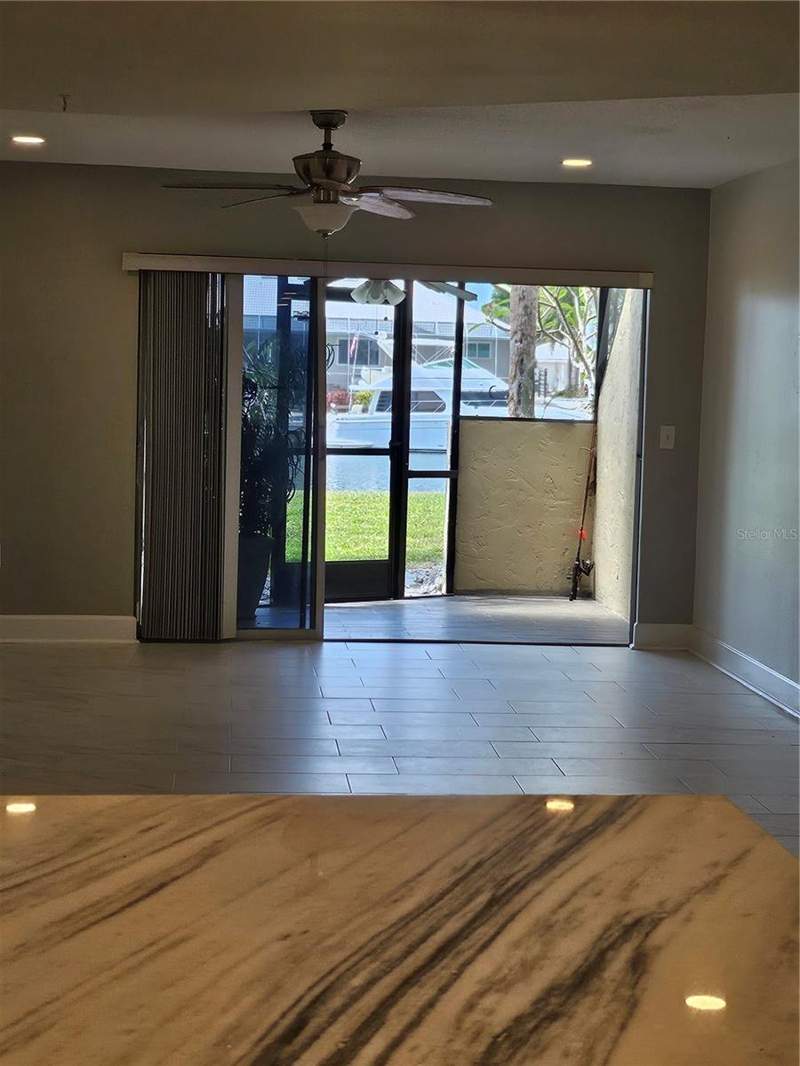 2 bedroom Condominium at 1028 Apollo Beach Boulevard #19, Anchor Point A Condo, Apollo Beach — photo 3