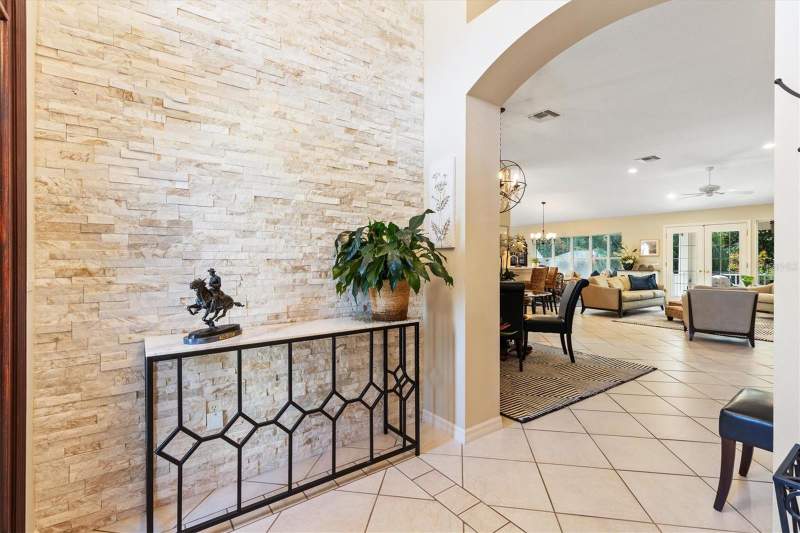 3 bedroom Single Family Residence at 1302 La Estrellita Way, The Villages, The Villages — photo 5