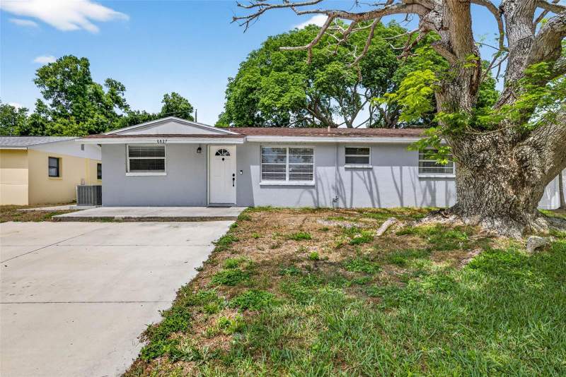 3 bedroom Single Family Residence at 6827 80th Terrace, Fairlawn Park Manor, Pinellas Park — photo 2
