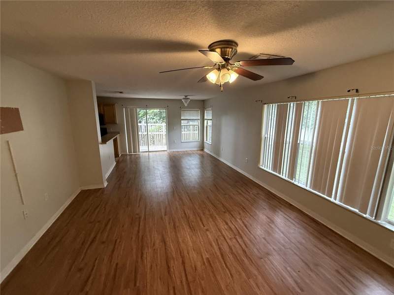 3 bedroom Townhouse at 4521 Limerick Drive, Palmetto Cove, Tampa — photo 3