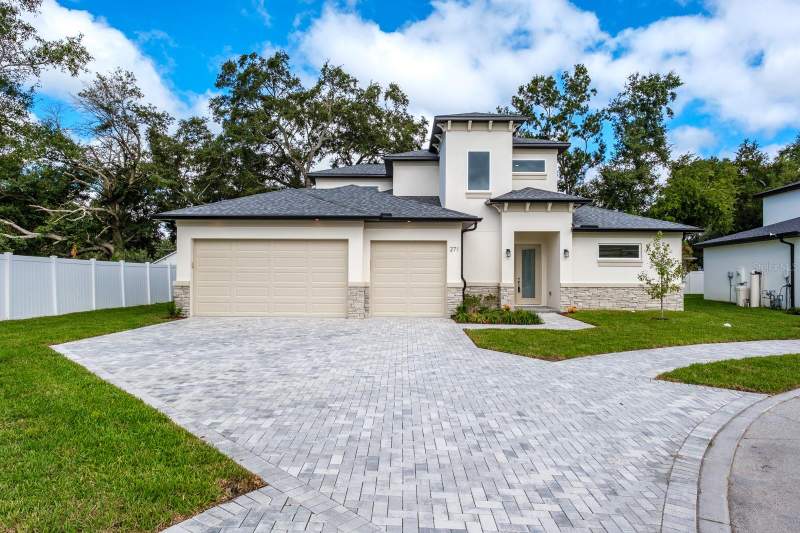 Larocca Estates