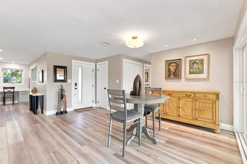 2303 Constitution Boulevard, Sarasota FL - photo 9 of 53