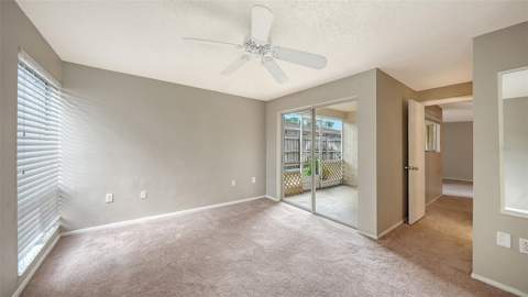 2121 Wood Street #A103, Sarasota FL - photo 17 of 47