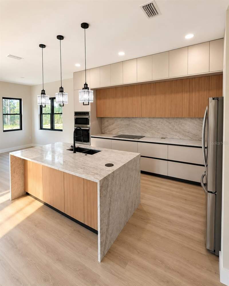 4 bedroom Single Family Residence at 19215 Nutmeg St, Cape Orlando Estates, Orlando — photo 4