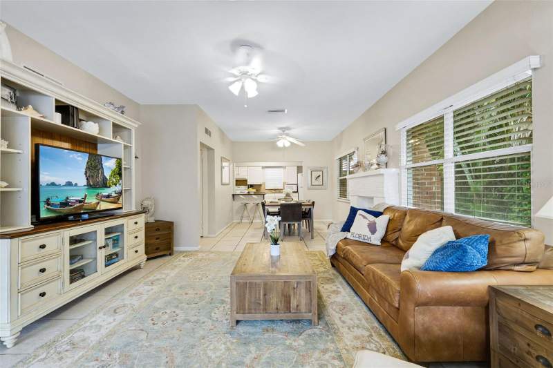 3 bedroom Single Family Residence at 18 Heilwood Street, Clearwater Beach Rev, Clearwater — photo 5