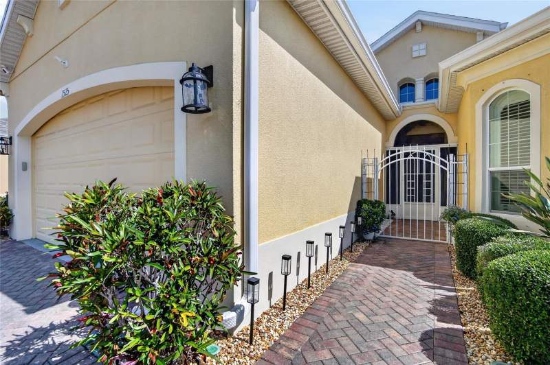 2 bedroom Single Family Residence at 1525 Emerald Dunes Drive, Sun City Center Siena 2B, Sun City Center — photo 4