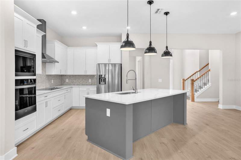 4 bedroom Single Family Residence at 13510 Haflinger Way, Bella Terra, Hudson — photo 4