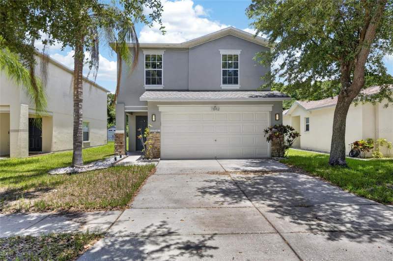 4 bedroom Single Family Residence at 7842 Carriage Pointe Drive, Carriage Pointe Ph 1, Gibsonton — photo 3