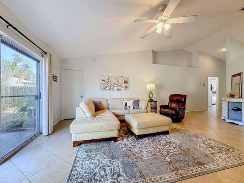 13436 Silvercreek Drive, Riverview FL - photo 10 of 36