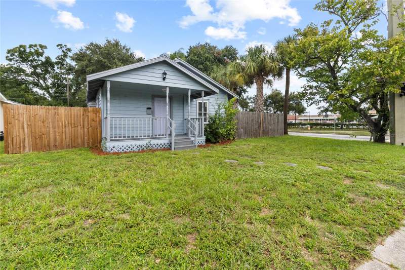 2 bedroom Single Family Residence at 3701 38th Avenue, Midway Sub, St Petersburg — photo 4