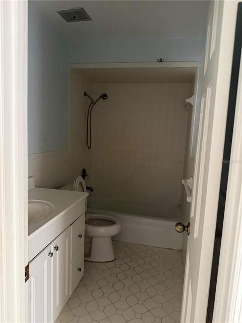 816 Childers Loop, Brandon FL - photo 10 of 25