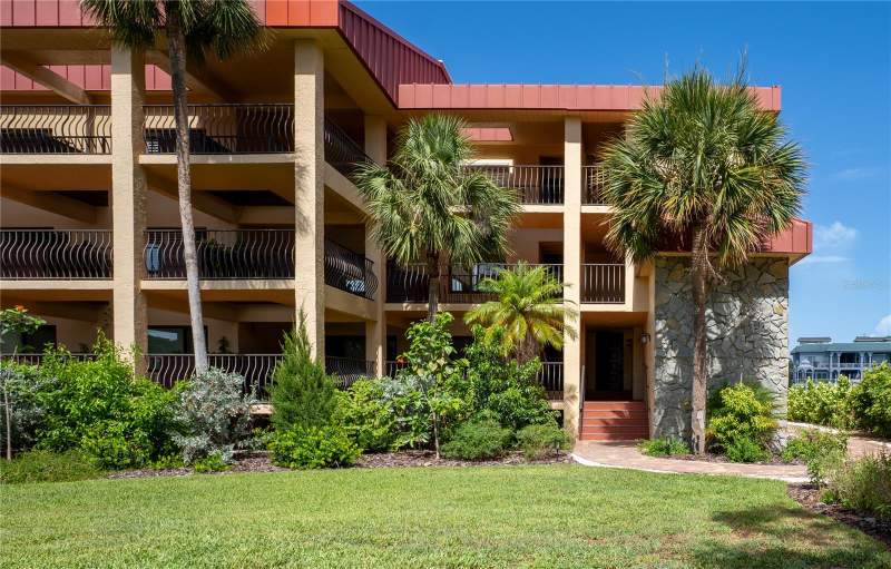 2 bedroom Condominium at 1060 Pinellas Bayway #106, Cove On The Gulf Condo, Tierra Verde — photo 5