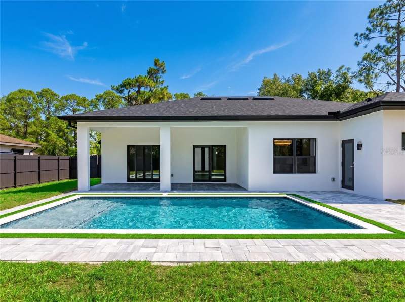 3 bedroom Single Family Residence at 7511 Blutter Road, Port Charlotte Sub 26, North Port — photo 3