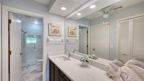 3814 Oakley Greene #27, Sarasota FL - photo 12 of 37