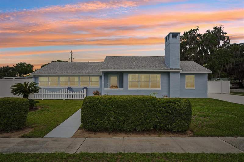 1211 MORNINGSIDE DRIVE home for sale in Mount Dora Sylvan Shores
