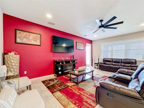 4923 Eagle Rock Drive, Wimauma FL - photo 10 of 44